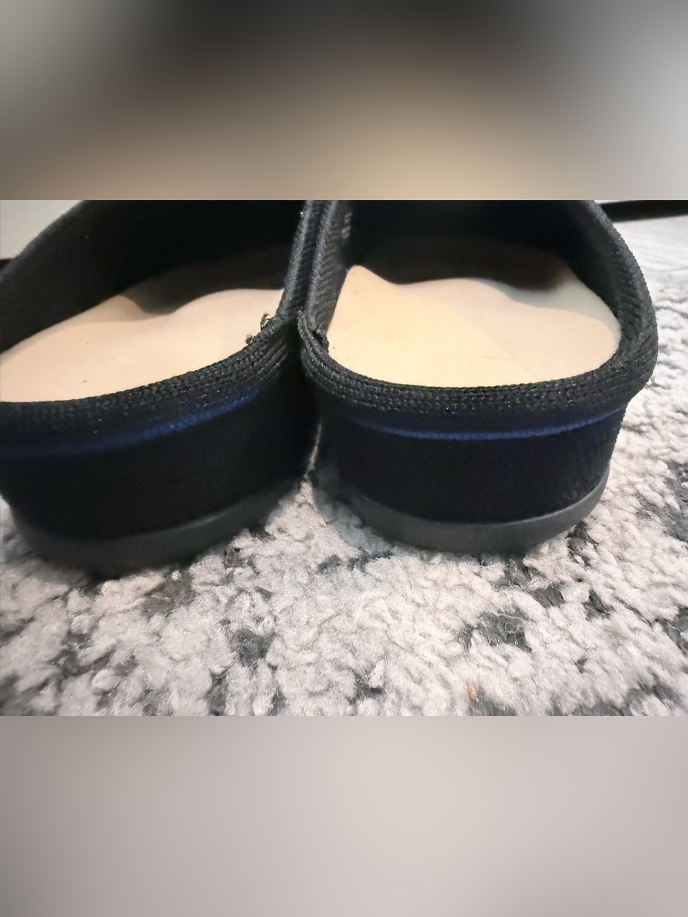 Rothy’s casual clog - Picture 3 of 5